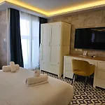 Hotel Balcony San Ġiljan