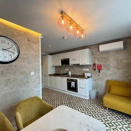 Otel Balcony Saint Julian's