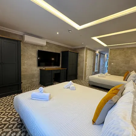 Ξενοδοχείο Balcony 3*