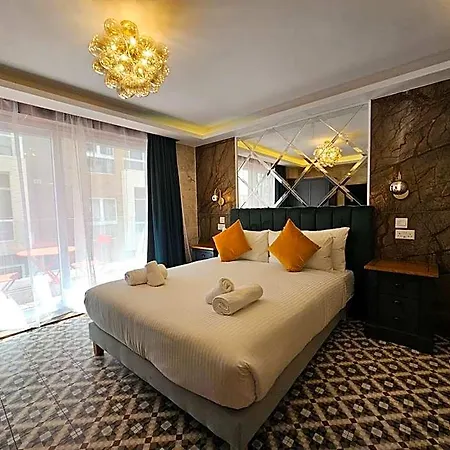 Balcony 3* San Julián