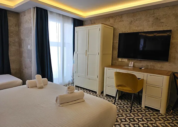 Hotel Balcony Saint Julian's