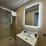 Balcony Hotel