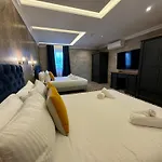 Balcony 3*